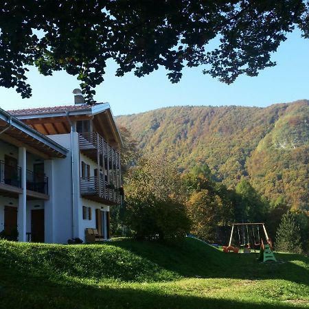 Hotel Garni Fobbie Brentonico Exterior foto